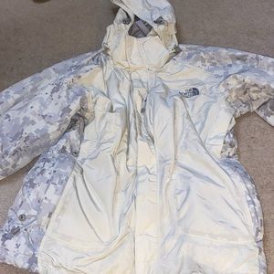 The North Face Hyvent Ski Jacket Size Small